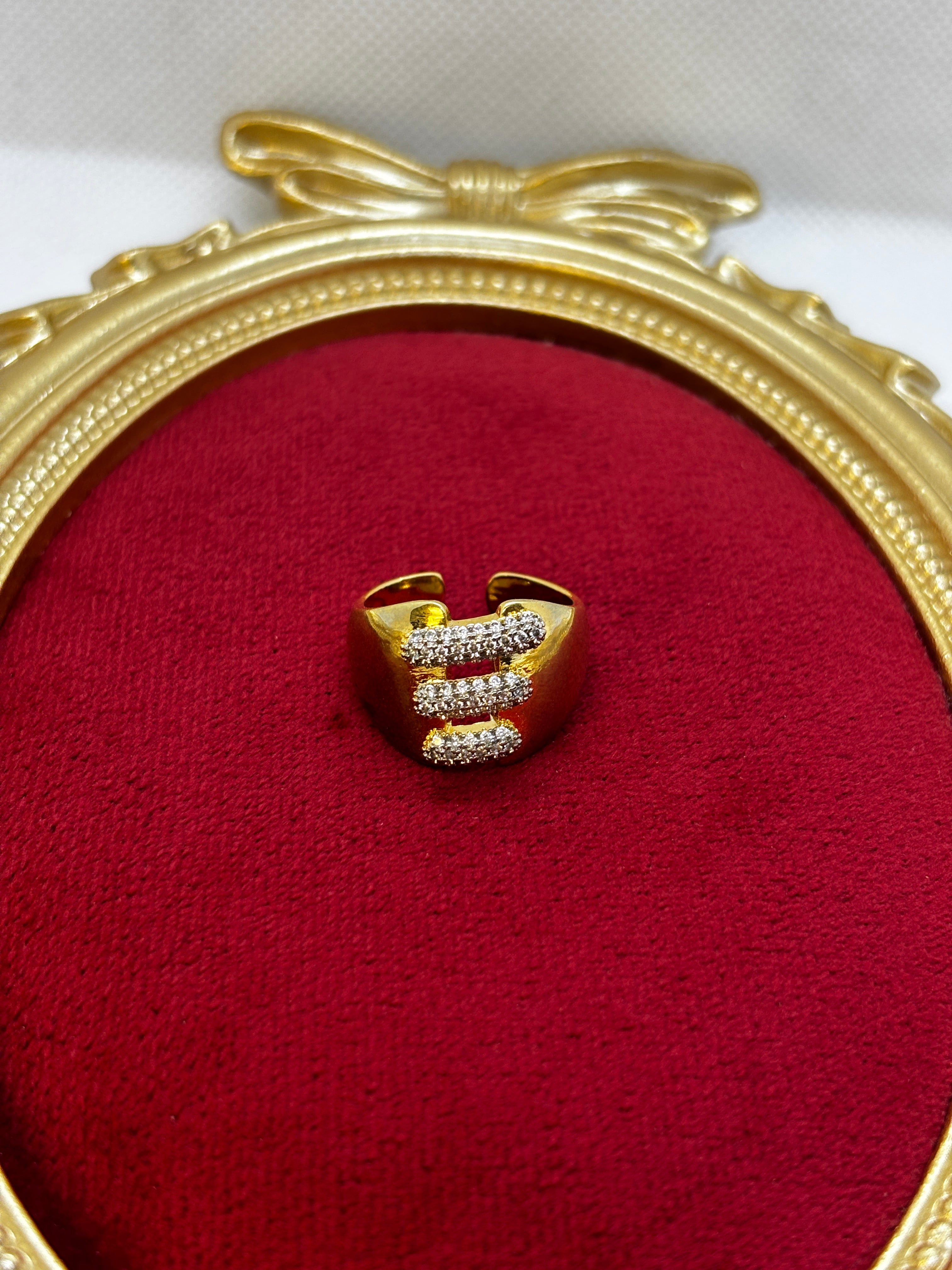 Taşlı Gold Çelik Yüzük