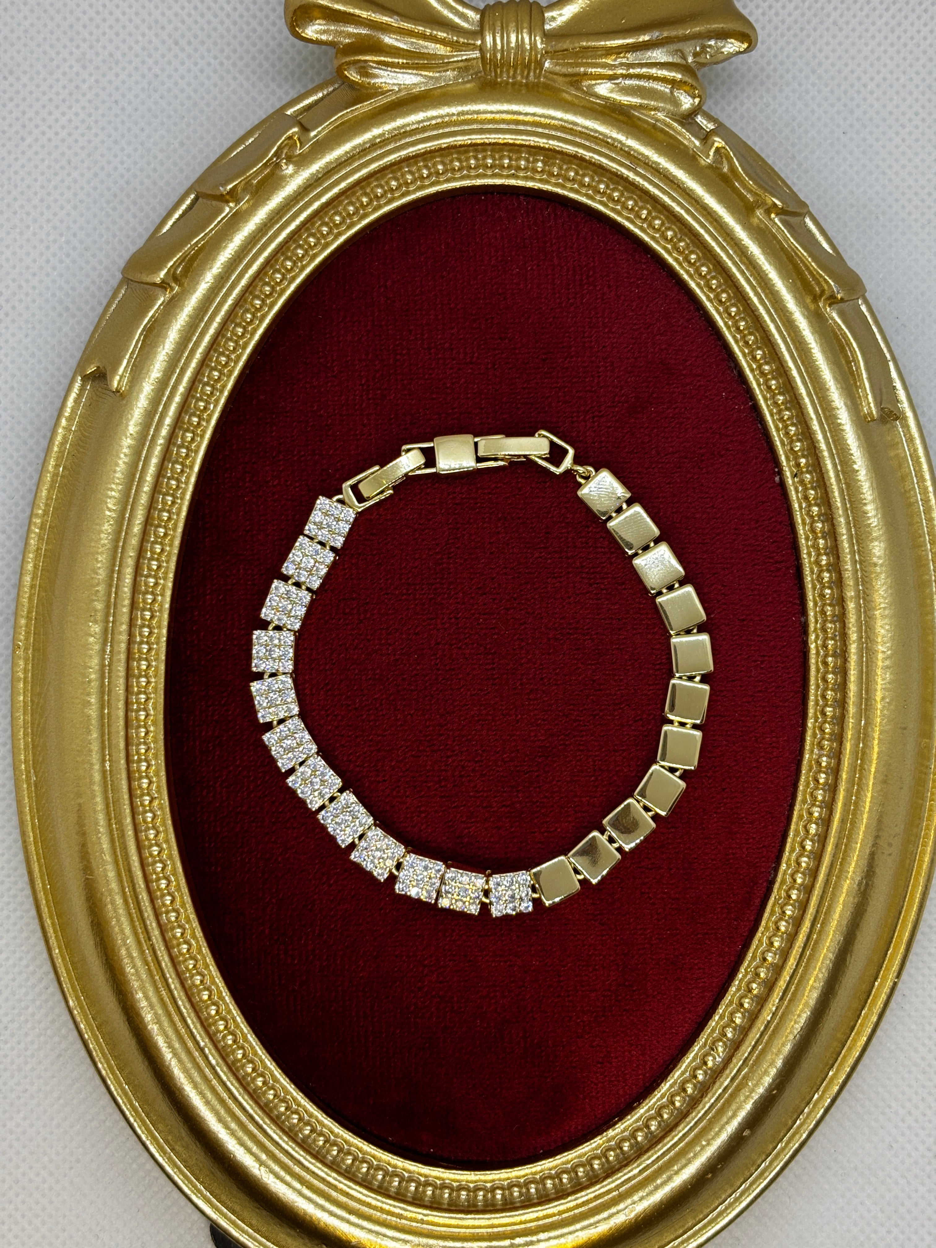 14K Küp Zirkon Taşlı Künye Bileklik