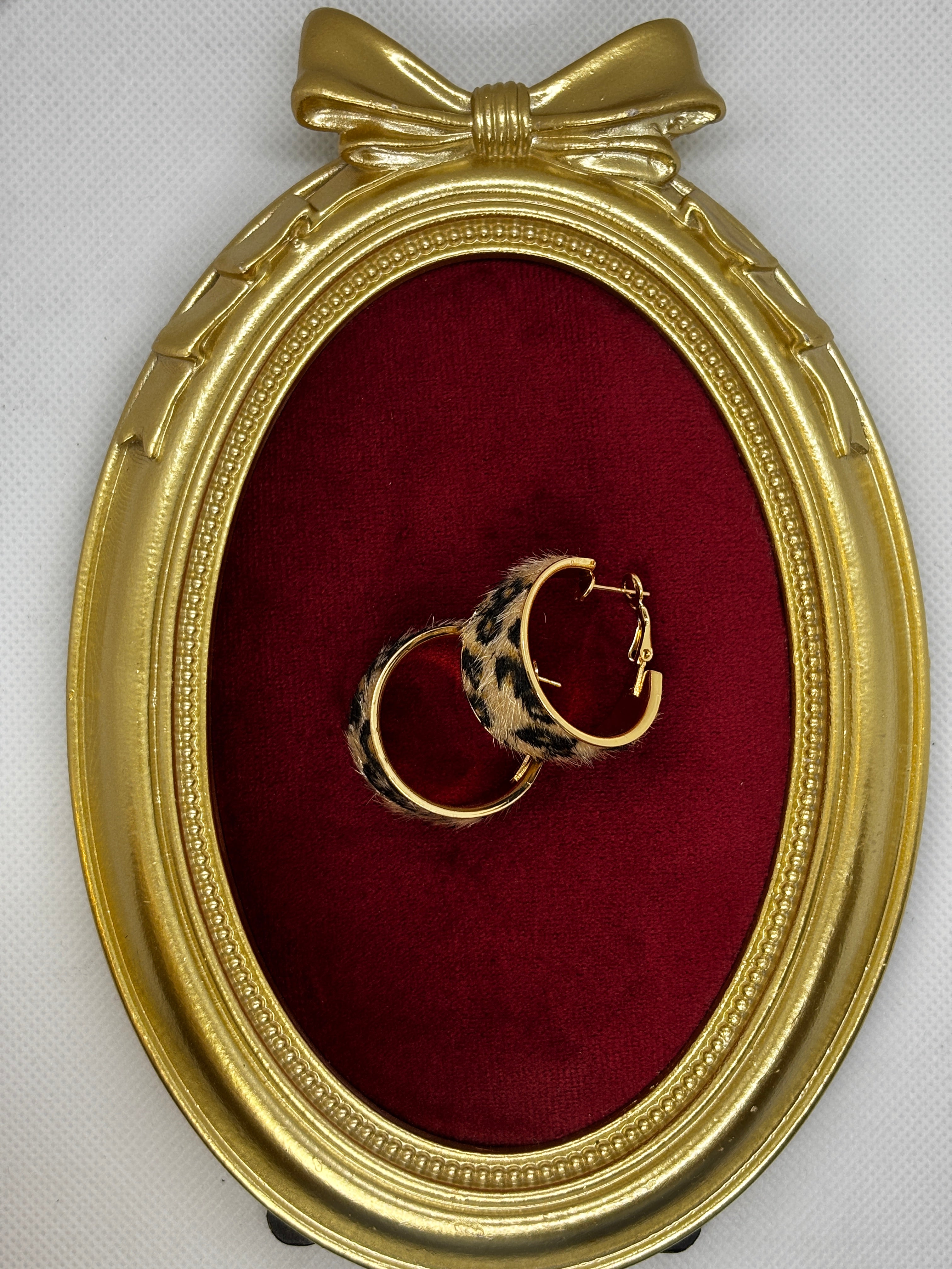 Kürklü Leopar Desenli Küpe