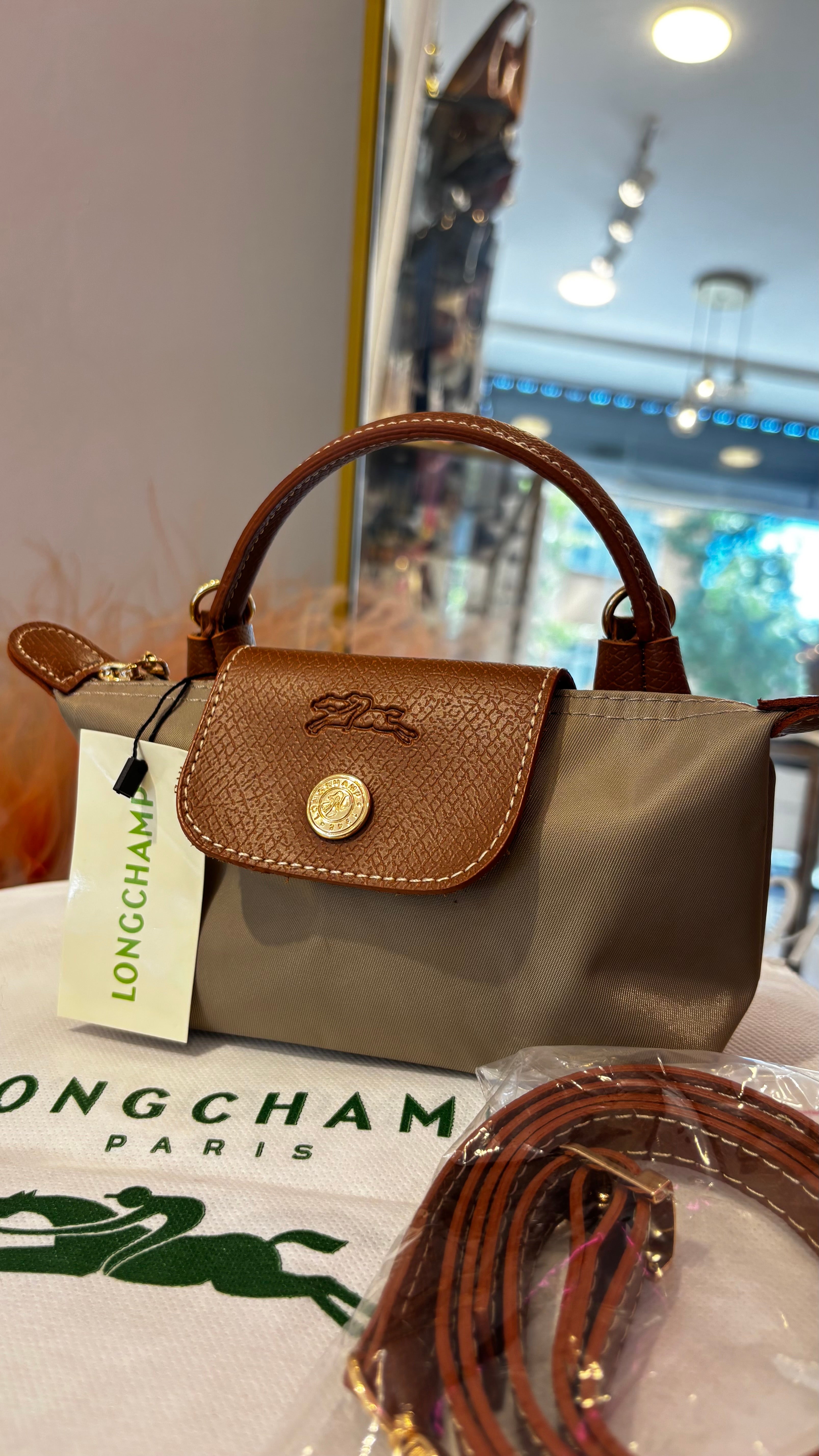 Longchamp Açık Haki Mini Çanta